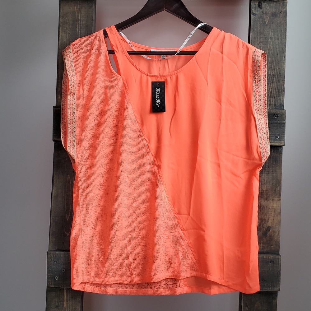 Sleeveless top